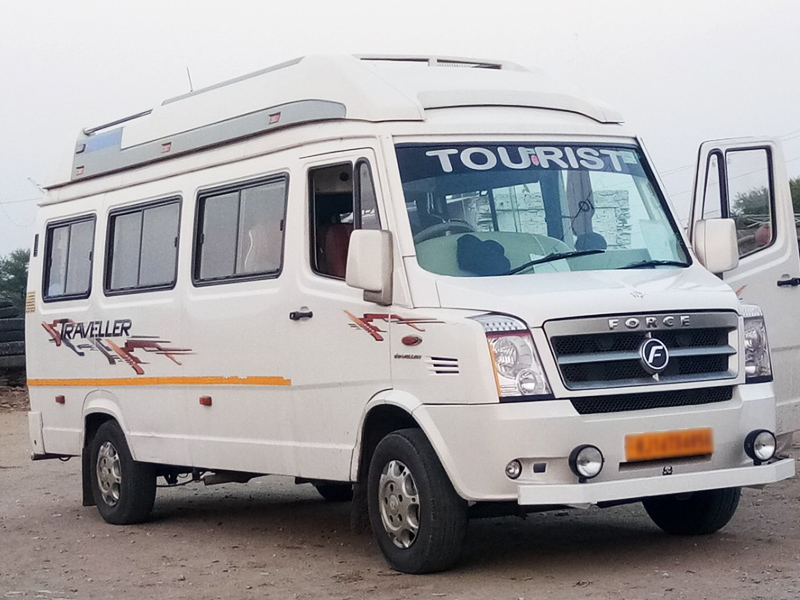 tempo traveller price in jaipur