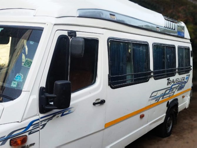 16 Seat Tempo Traveller