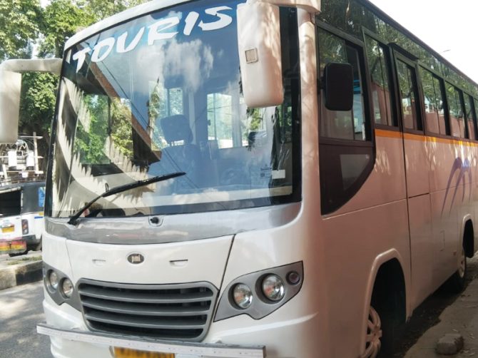 20 Seater Bus